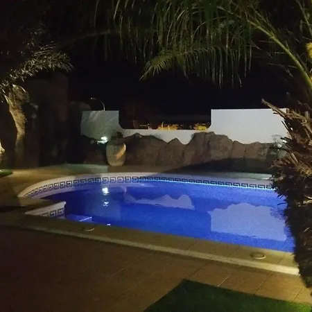 Ferienhaus In Adeje Mit Beheiztem Pool Costa Adeje (Tenerife)