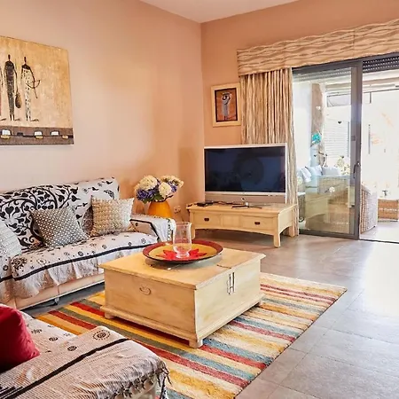 Ferienhaus In Adeje Mit Beheiztem Pool Semesterbostad *